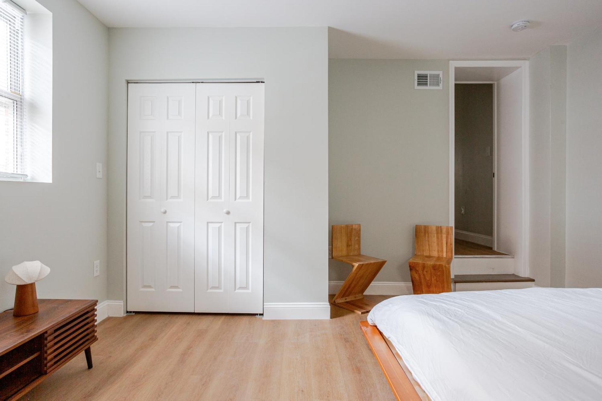 Appartement Stylish In Center City, French-japanese & Minimalist Vibes